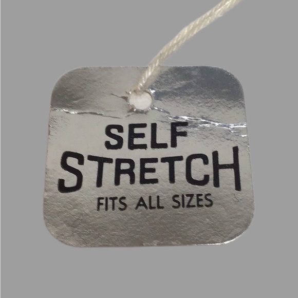 Vintage Woven Envelope Shoulder Bag and Gloves Set, Maroon/Black/Cream, 3-Pieces - Picture 13 of 14